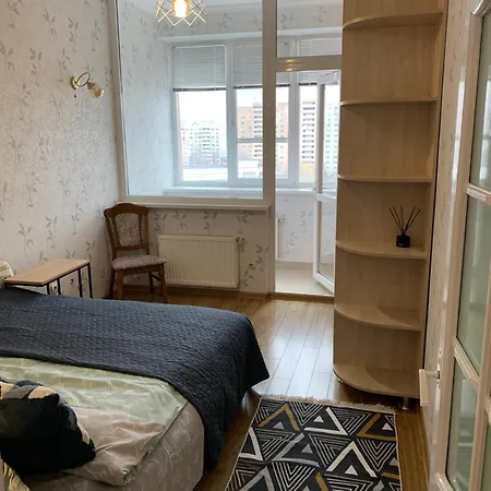 Bedroom + Living Large 75m2 Apartament Chisinau
