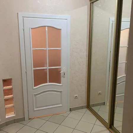 Bedroom + Living Large 75m2