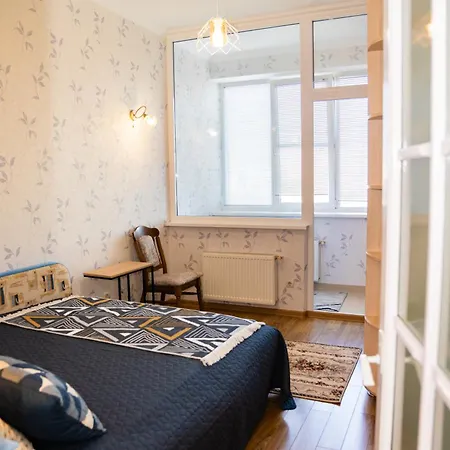 Apartament Bedroom + Living Large 75m2 Chisinau